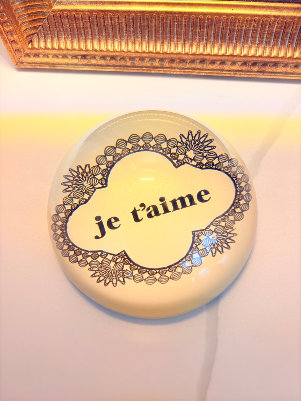 Je t'aime Sugarboo & Co Designs paperweight